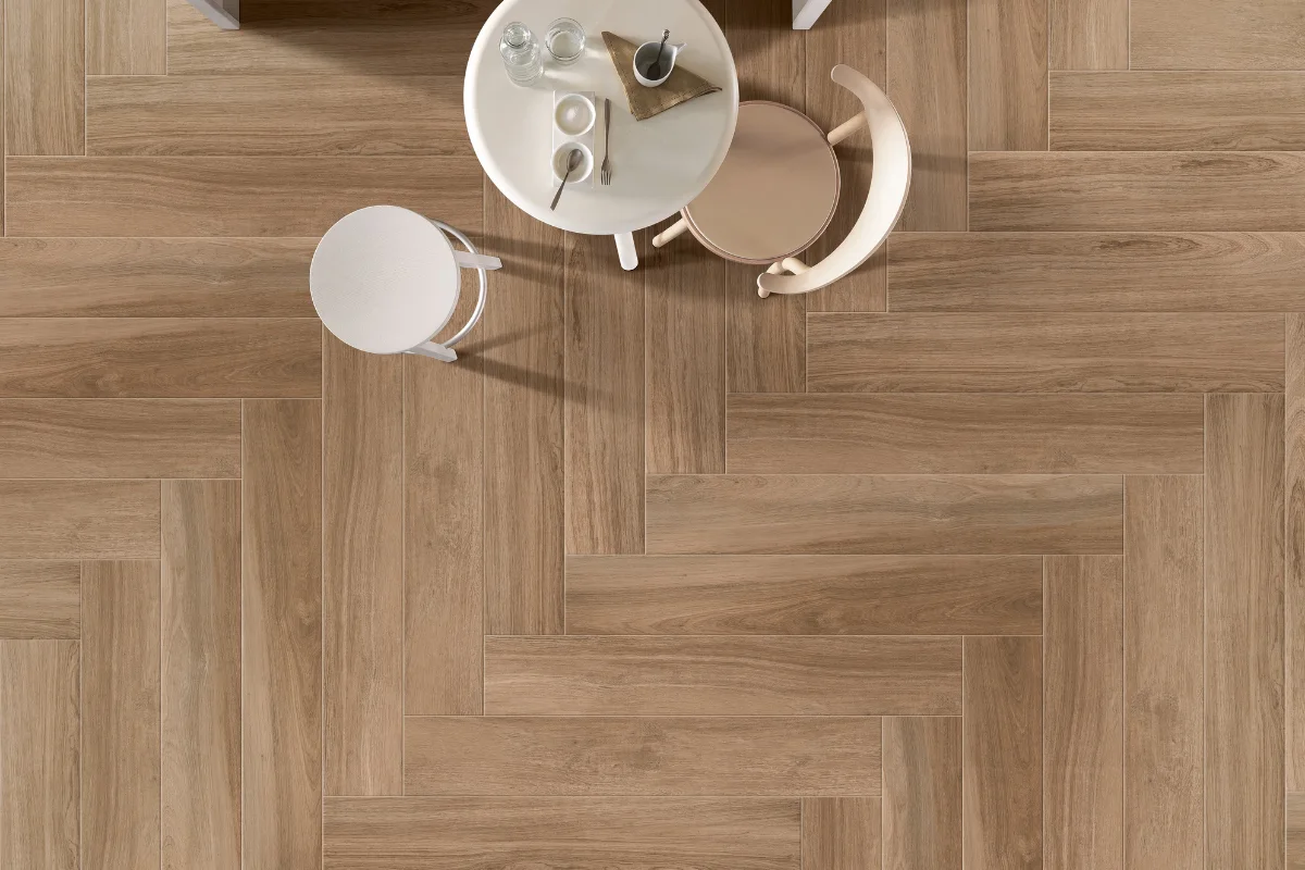CEDAR BROWN Woodlook Surface Tile